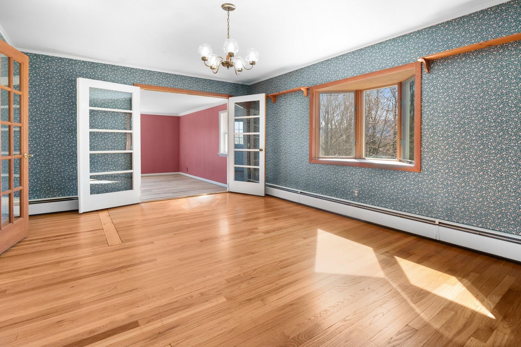 20 Dartmouth Street Rutland, VT 05701 - Photo 7 of 28 Gallery Image 7