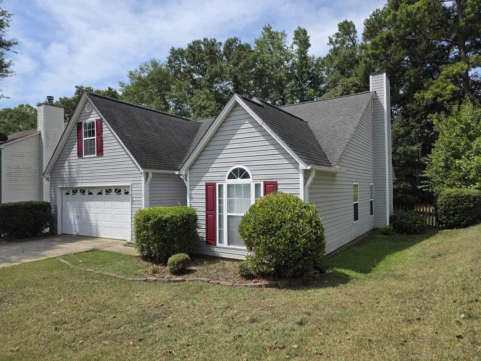 218 Birds Eye View Boiling Springs, SC 29316 - Photo 2 of 17