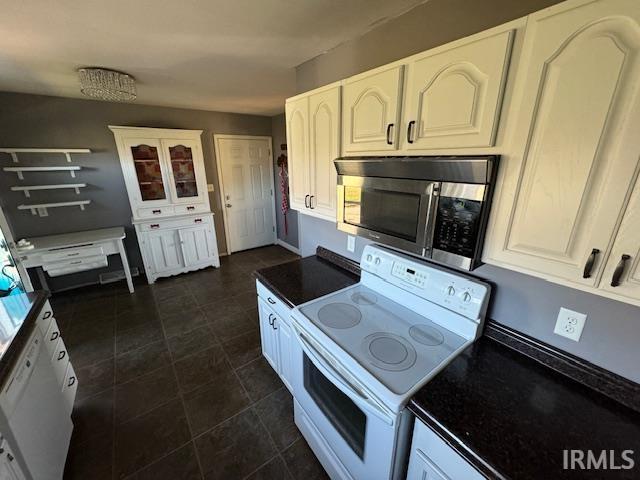 808 4th Street Howe, IN 46746 - Photo 4 of 15 Gallery Image 4