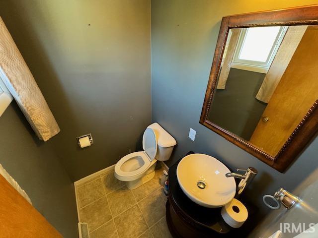 808 4th Street Howe, IN 46746 - Photo 7 of 15 Gallery Image 7