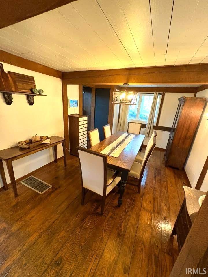 2435 South Roberts Way Logansport, IN 46947 - Photo 12 of 33