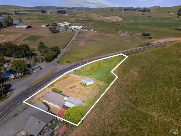 $750,000 | 14500 Mill St Valley Ford, Valley Ford, CA 94972