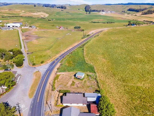 $750,000 | 14500 Mill St Valley Ford, Valley Ford, CA 94972