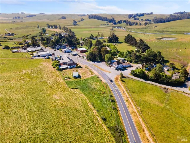 $750,000 | 14500 Mill St Valley Ford, Valley Ford, CA 94972