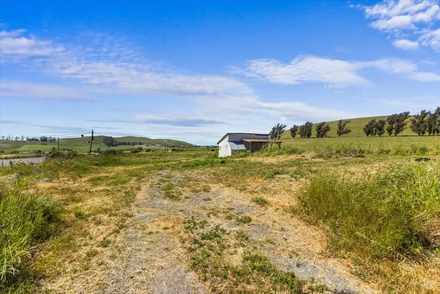 $750,000 | 14500 Mill St Valley Ford, Valley Ford, CA 94972