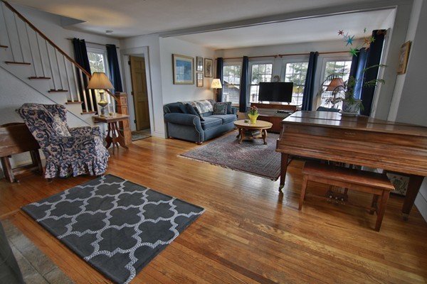 5 Wheelers Point Road Gloucester, MA 01930 - Photo 3 of 25 Gallery Image 3