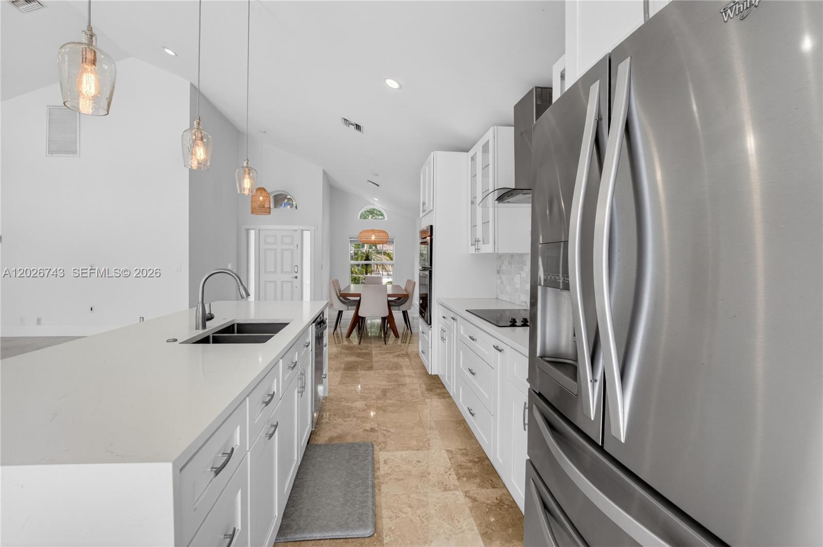9646 Vía Emilie Boca Raton, FL 33428 - Photo 13 of 58