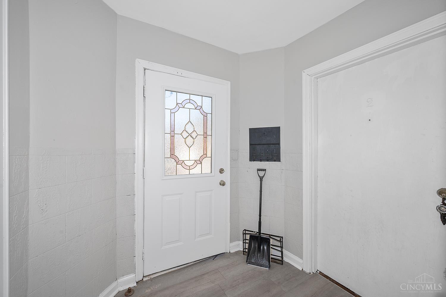 5160 Montgomery Road Norwood, OH 45212 - Photo 2 of 25