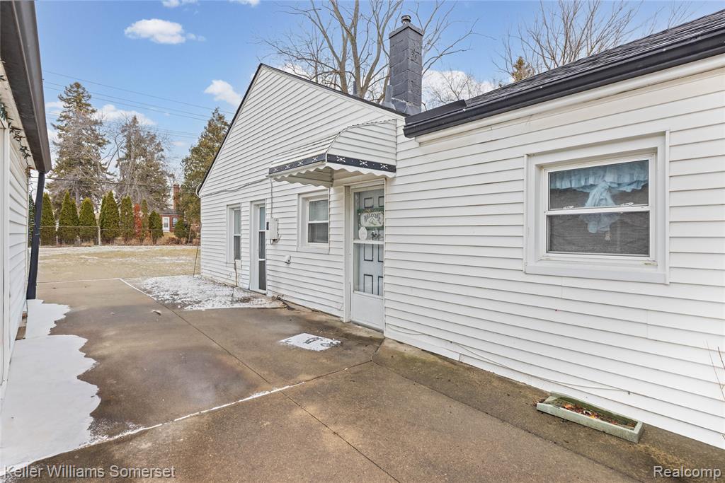 32694 Ruehle Avenue Warren, MI 48093 - Photo 22 of 33