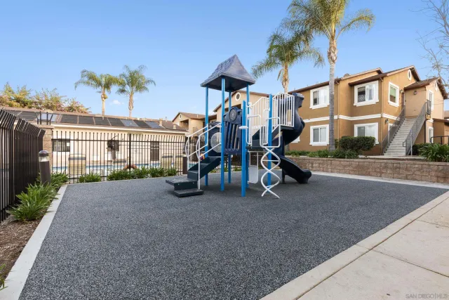 $385,000 | 9728 Marilla Drive, Unit 805, Lakeside, CA 92040