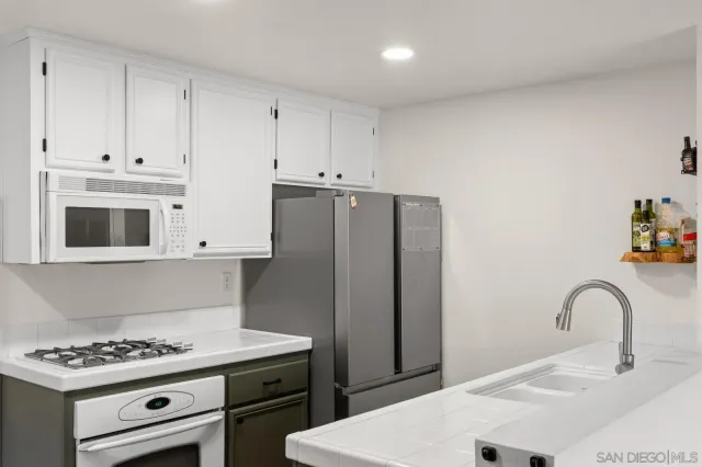 $385,000 | 9728 Marilla Drive, Unit 805, Lakeside, CA 92040