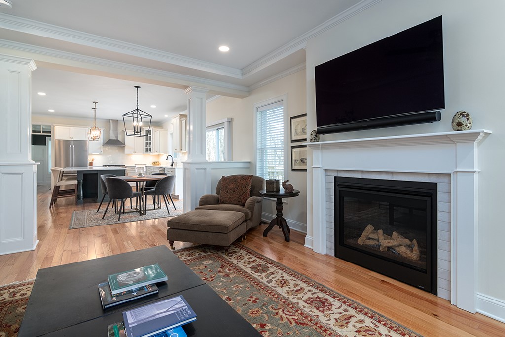 9 Scarlett Way Cranston, RI 02921 - Photo 19 of 50