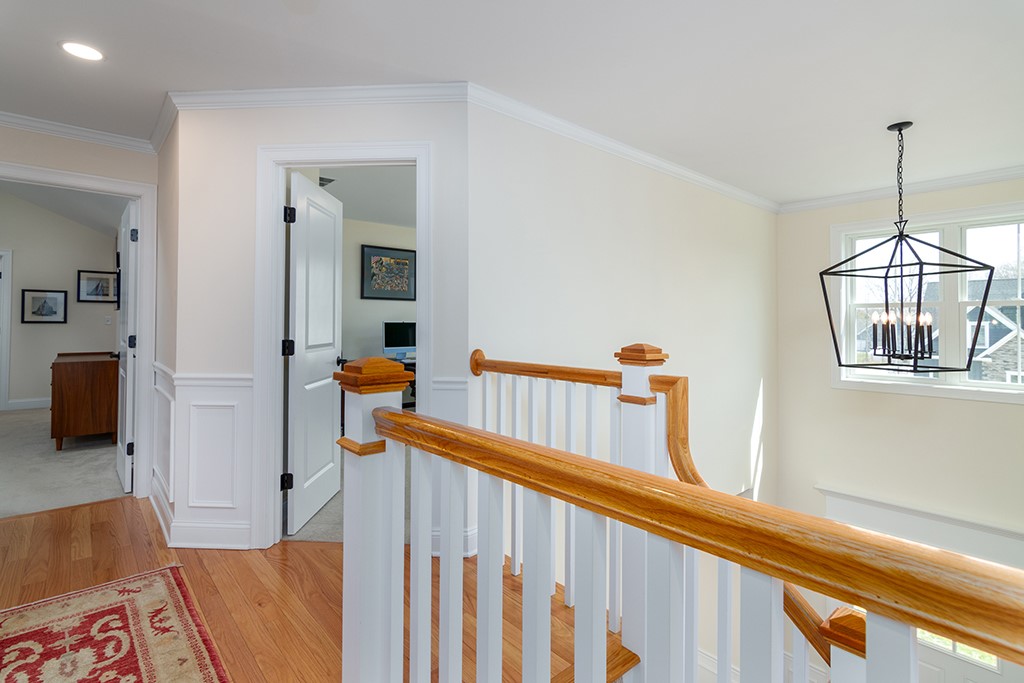 9 Scarlett Way Cranston, RI 02921 - Photo 29 of 50