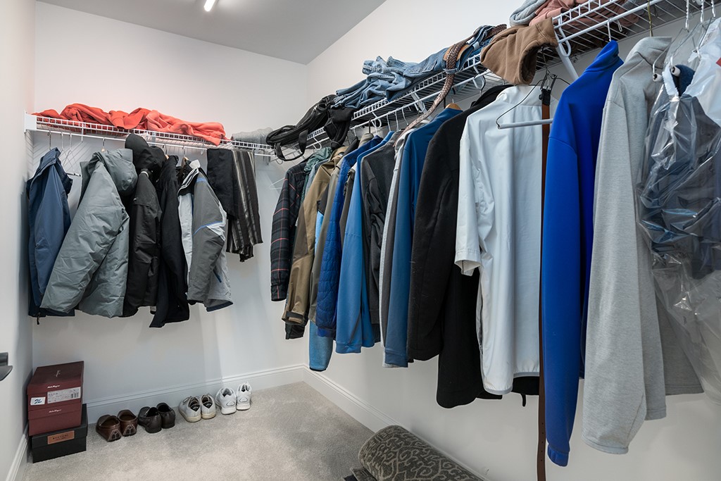 9 Scarlett Way Cranston, RI 02921 - Photo 35 of 50