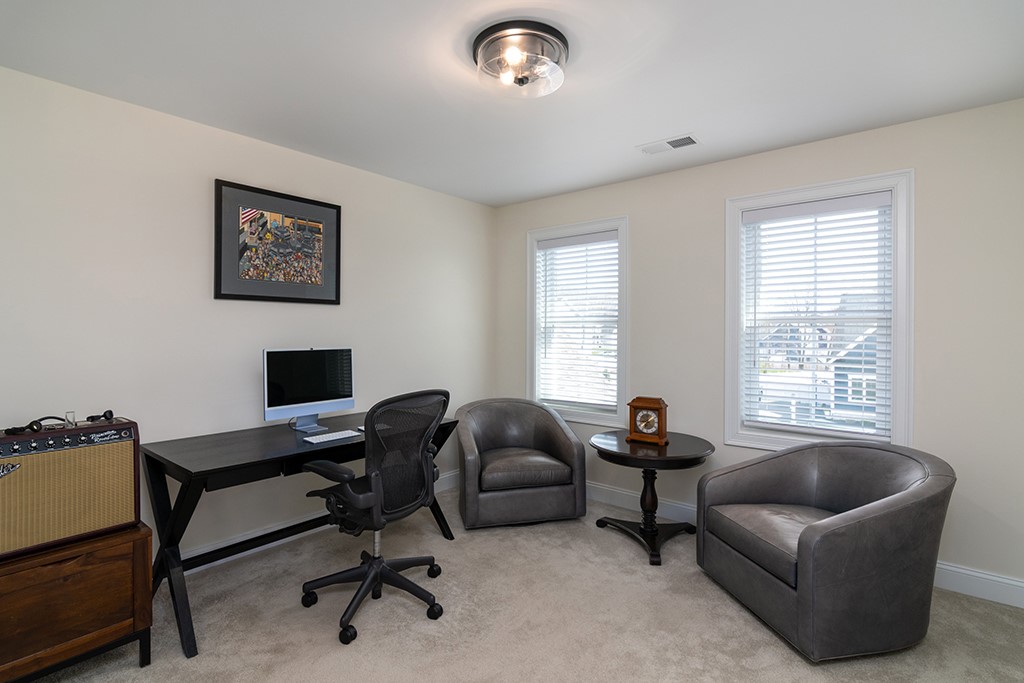 9 Scarlett Way Cranston, RI 02921 - Photo 41 of 50