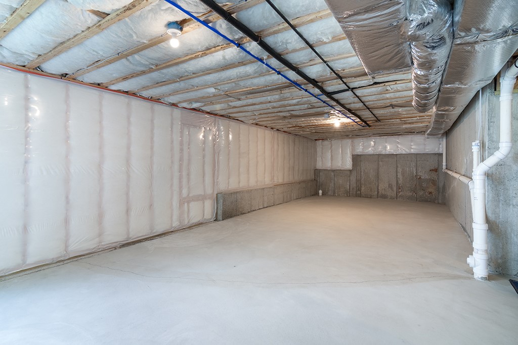 9 Scarlett Way Cranston, RI 02921 - Photo 45 of 50