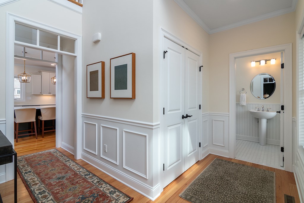 9 Scarlett Way Cranston, RI 02921 - Photo 10 of 50