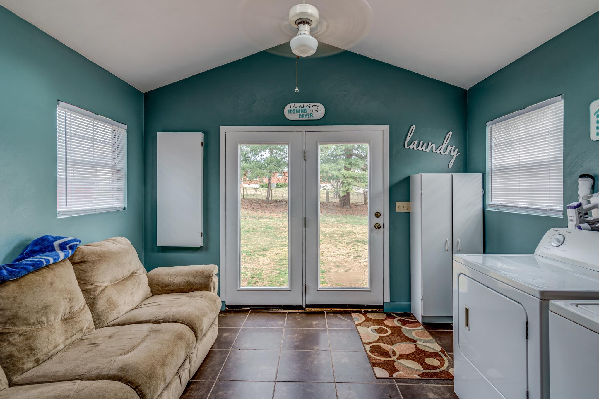 508 Water Oak Road Roanoke, VA 24019 - Photo 10 of 31 A3C498DB-58AC-496F-9084-365C5BB604EA
