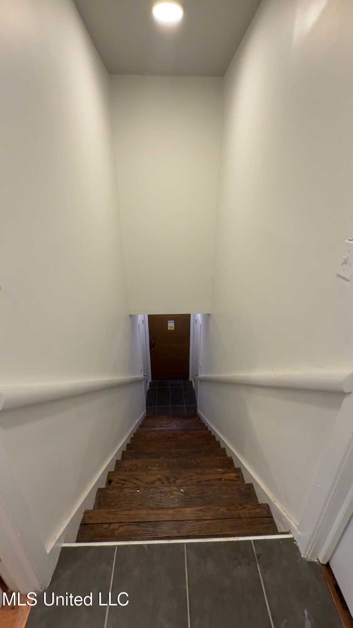 1021 Monroe Street Jackson, MS 39202 - Photo 17 of 24 IMG_6262