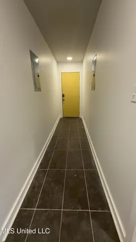 $1,075 | 1021 Monroe Street, Jackson, MS 39202