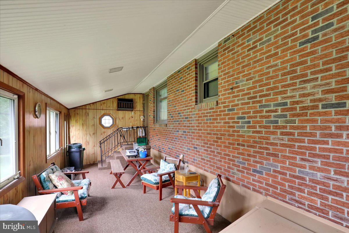 1242 Commonwealth Boulevard Reading, PA 19607 - Photo 26 of 29
