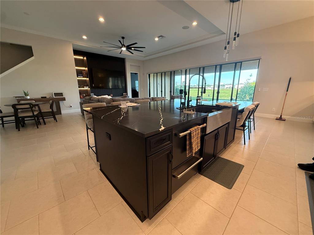 10958 Rustic Timber Loop San Antonio, FL 33576 - Photo 8 of 44