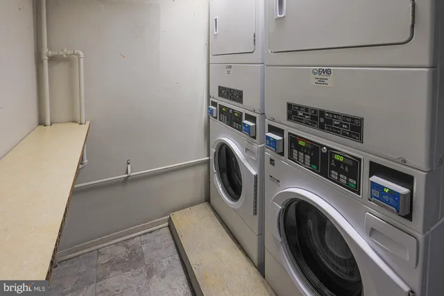 $55,000 | 3601 Clarks Lane, Unit 428, Baltimore, MD 21215