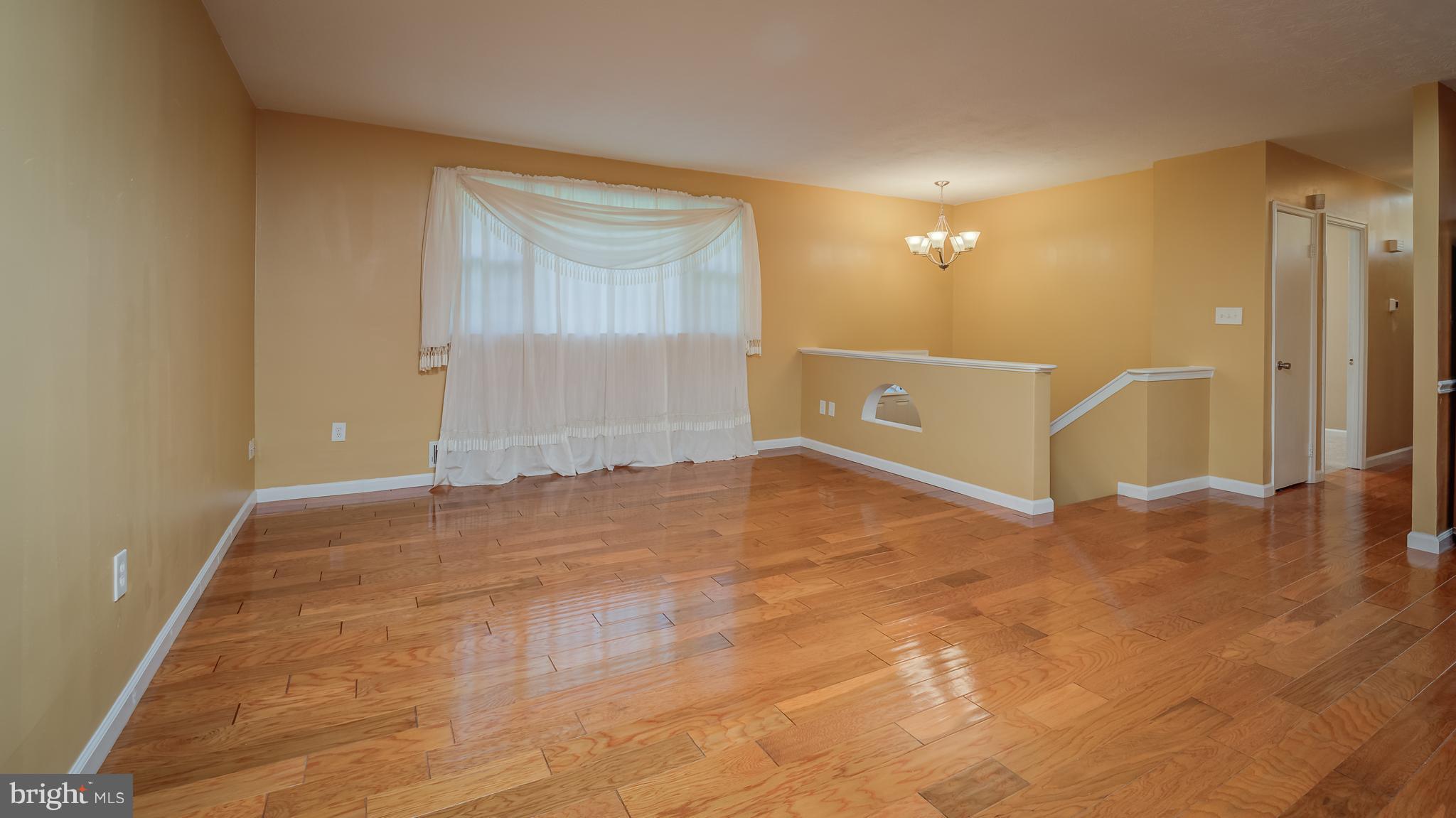 15501 Livingston Road Accokeek, MD 20607 - Photo 15 of 28 Living Room