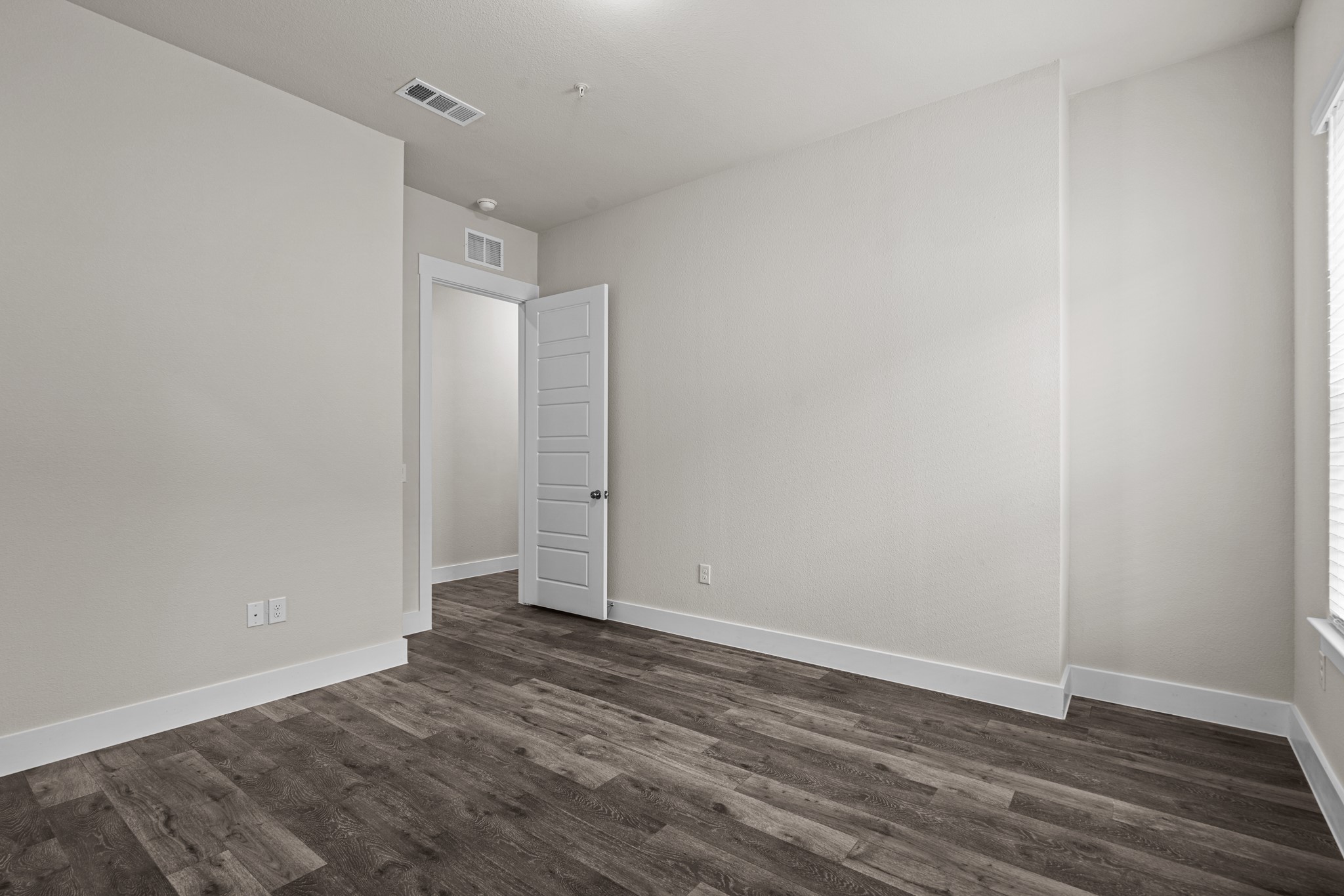 865 Limmer Loop, Unit 1014 Hutto, TX 78634 - Photo 20 of 37 a view of an empty room