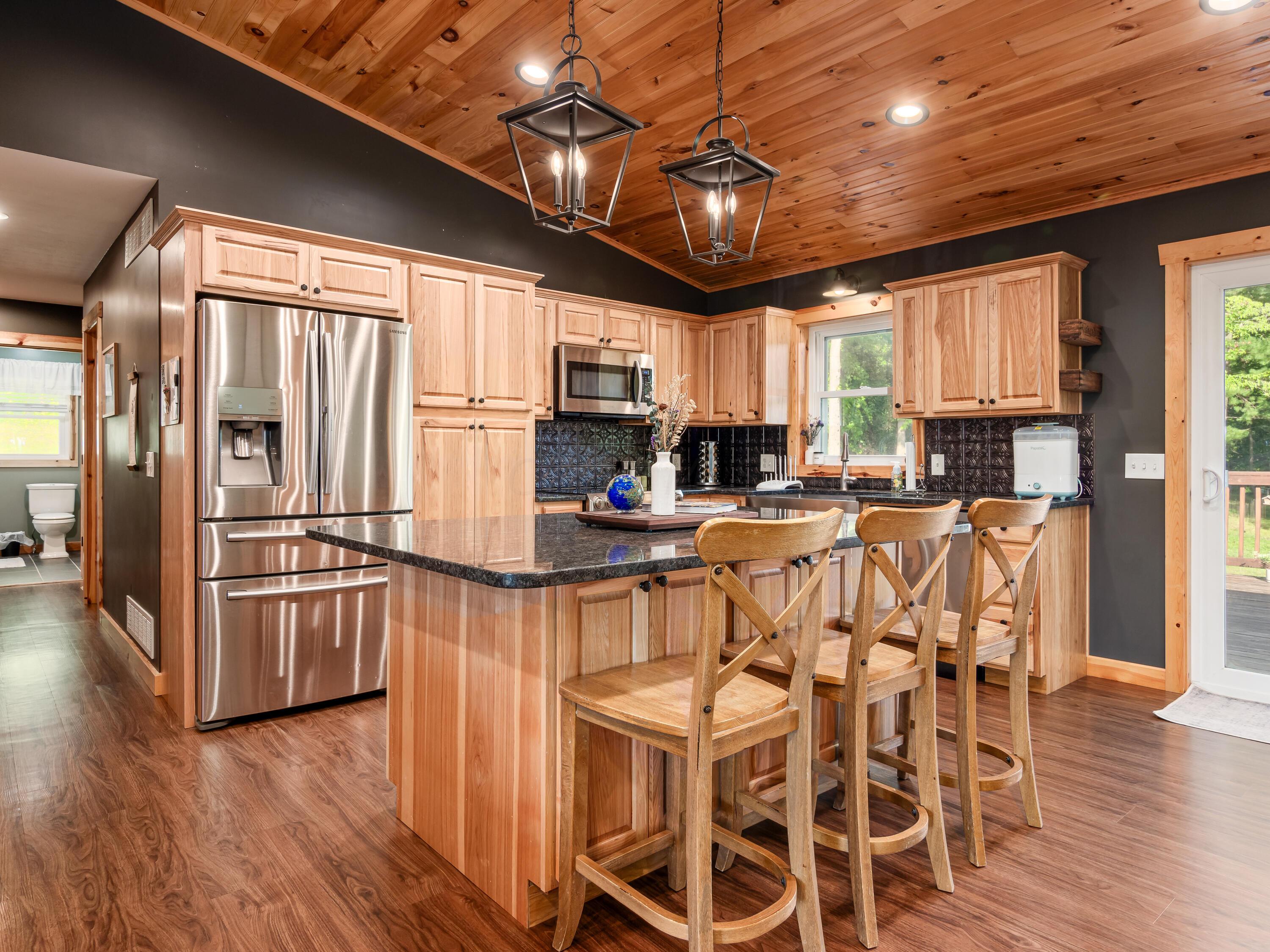 62063 Savage Road Cambridge, OH 43725 - Photo 12 of 49 15-z 62063 Savage021