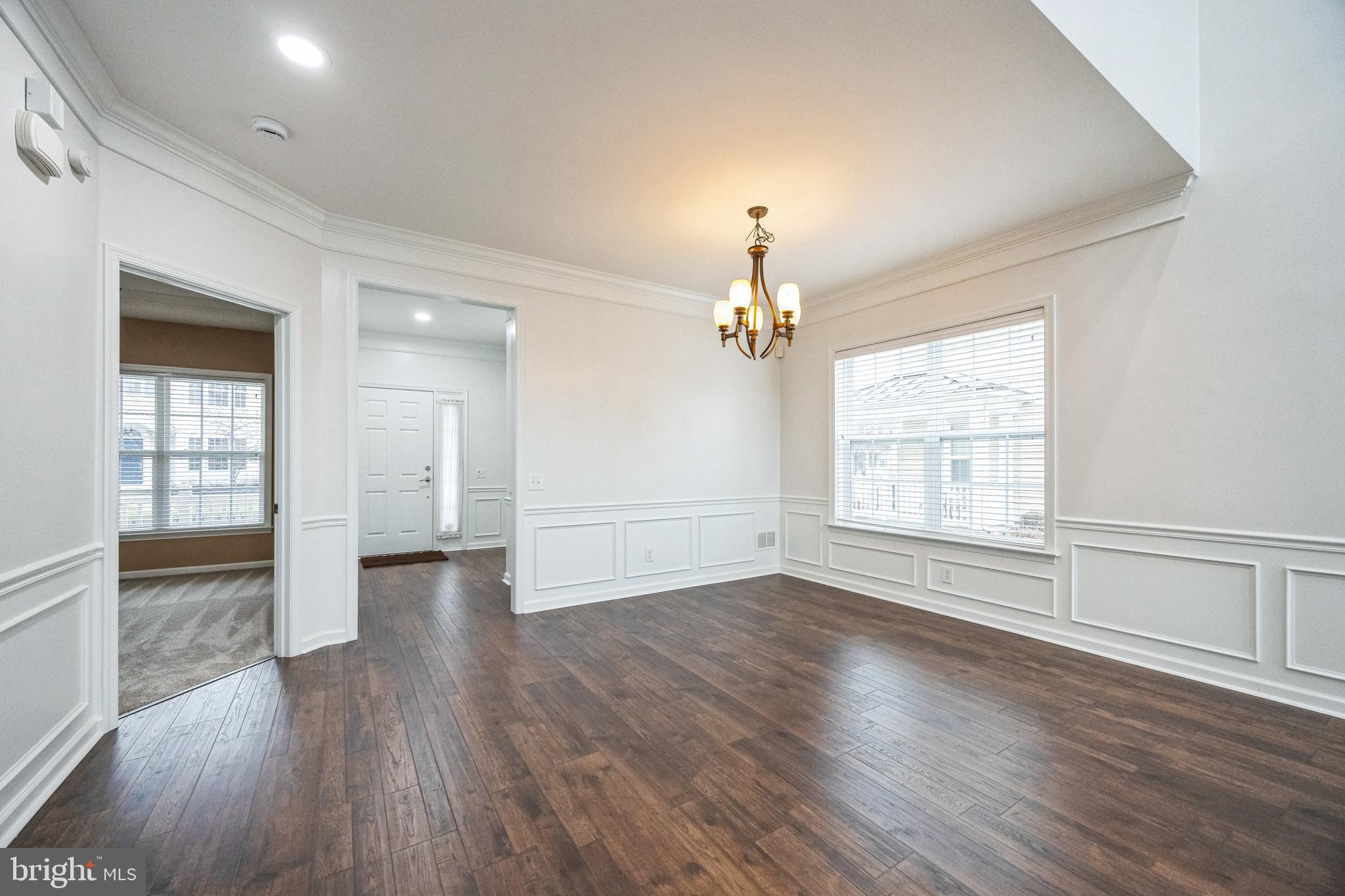 14 Milford Circle Voorhees, NJ 08043 - Photo 6 of 34