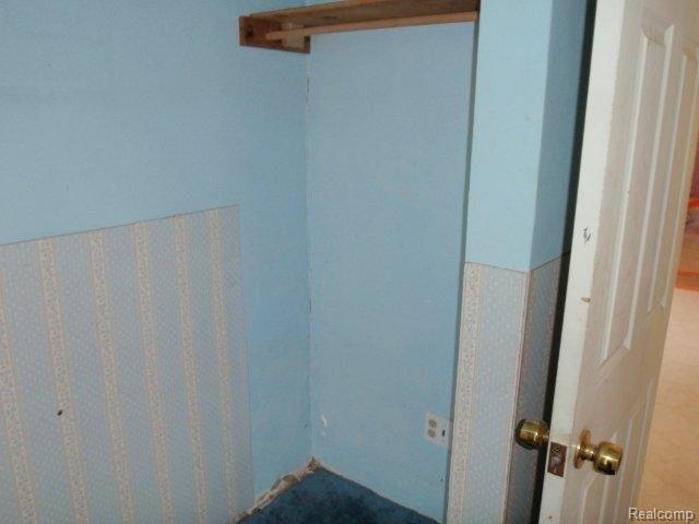3577 Churchill Road Imlay City, MI 48444 - Photo 9 of 19 P9280023.jpg