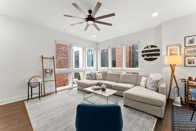 1256 Chelsea Circle Northwest Atlanta, GA 30318 - Photo 16 of 52