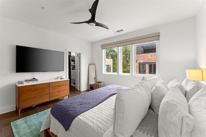 1256 Chelsea Circle Northwest Atlanta, GA 30318 - Photo 21 of 52