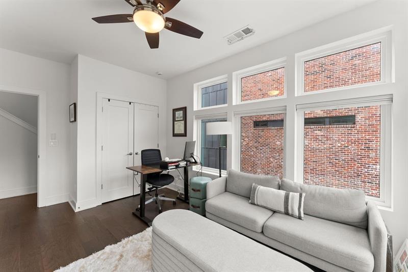 1256 Chelsea Circle Northwest Atlanta, GA 30318 - Photo 28 of 52