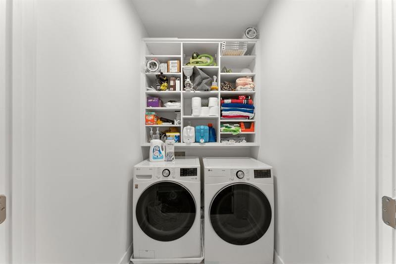 1256 Chelsea Circle Northwest Atlanta, GA 30318 - Photo 30 of 52