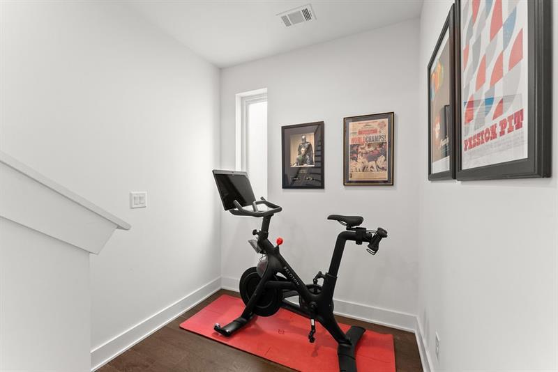 1256 Chelsea Circle Northwest Atlanta, GA 30318 - Photo 37 of 52