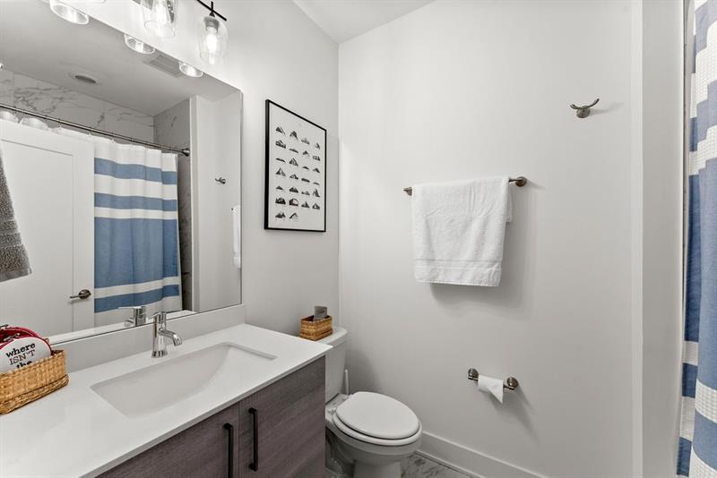 1256 Chelsea Circle Northwest Atlanta, GA 30318 - Photo 8 of 52