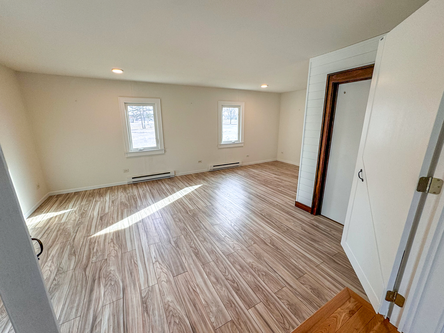 248 Rand Road Lakemoor, IL 60051 - Photo 12 of 43 Gallery Image 12