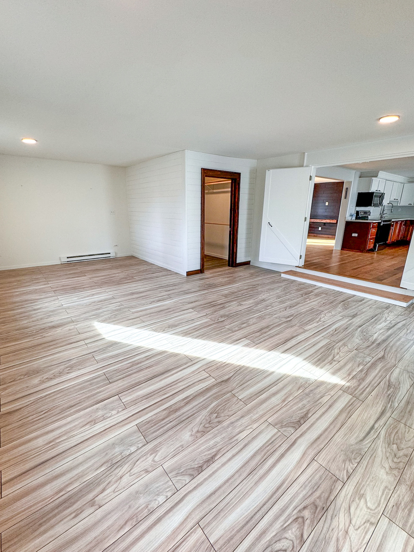 248 Rand Road Lakemoor, IL 60051 - Photo 4 of 43 Gallery Image 4