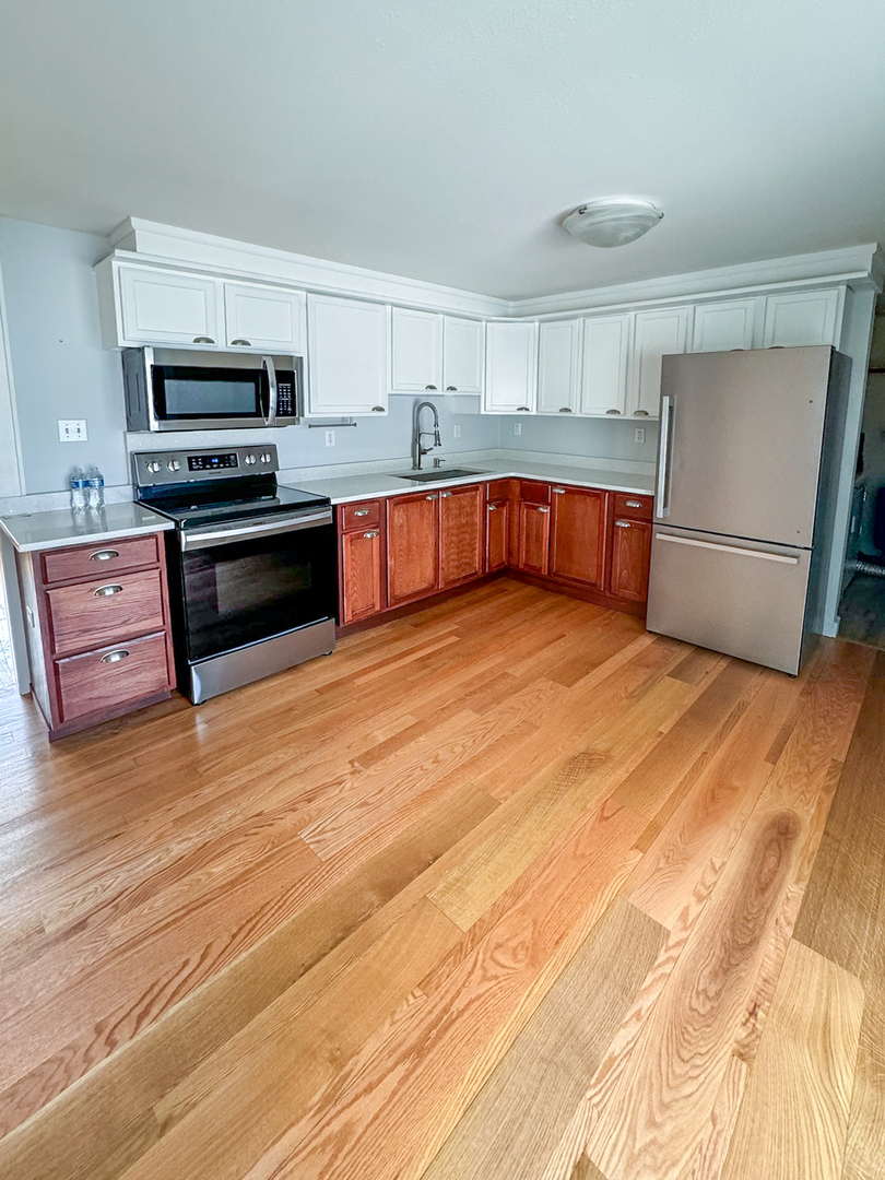 248 Rand Road Lakemoor, IL 60051 - Photo 9 of 43 Gallery Image 9