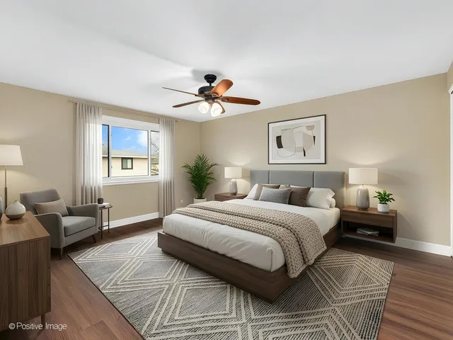 $269,900 | 199 Duxbury Court, Unit D, Bloomingdale, IL 60108