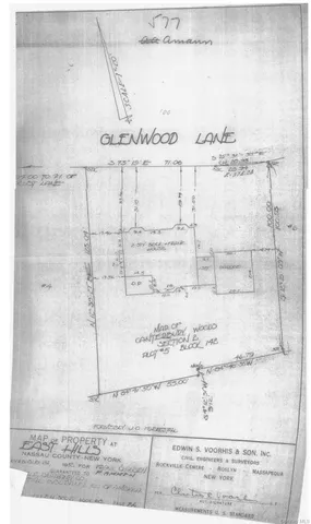 a picture of a black and white wall