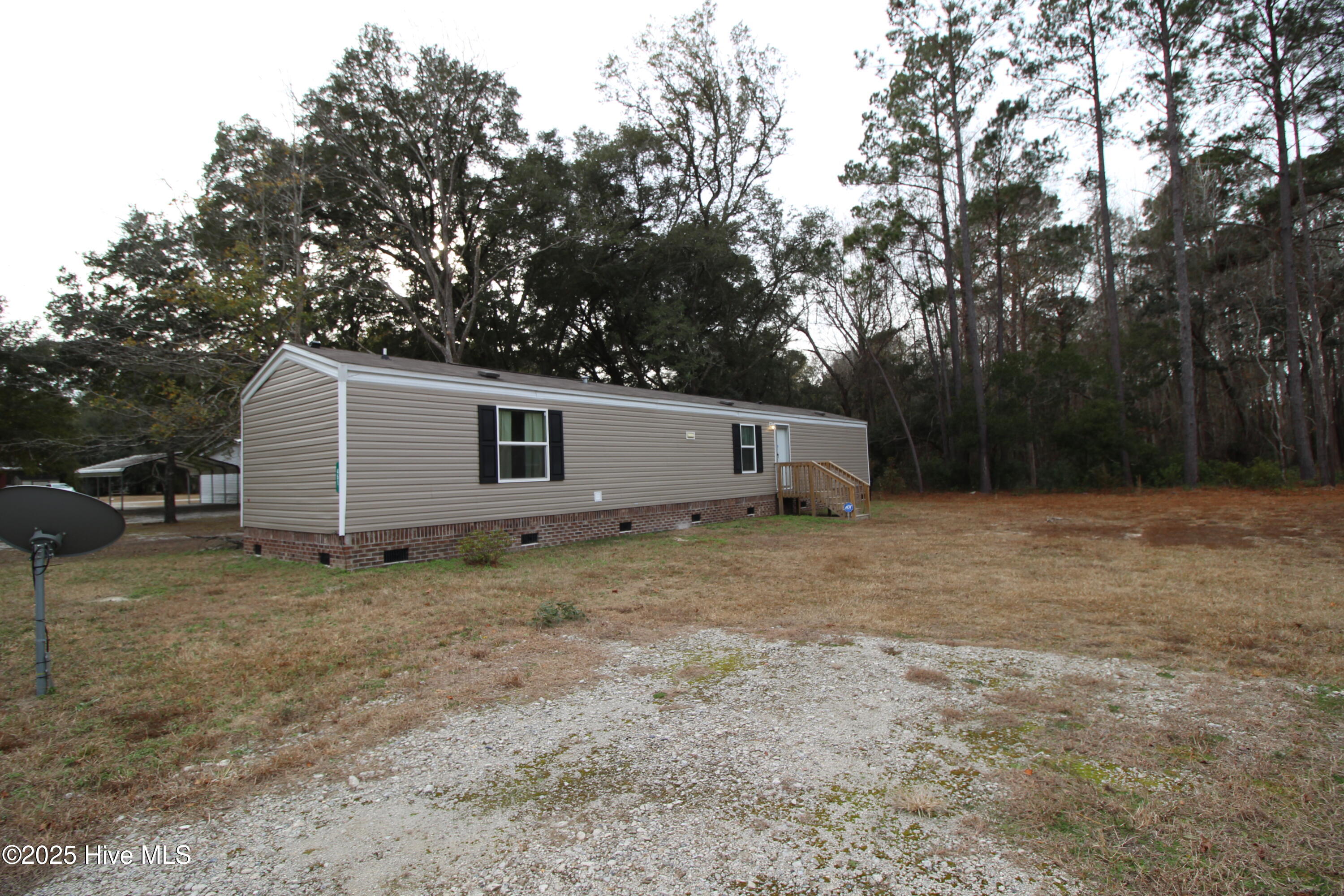 451 Stanley Road Calabash, NC 28467 - Photo 28 of 35 Front and parking