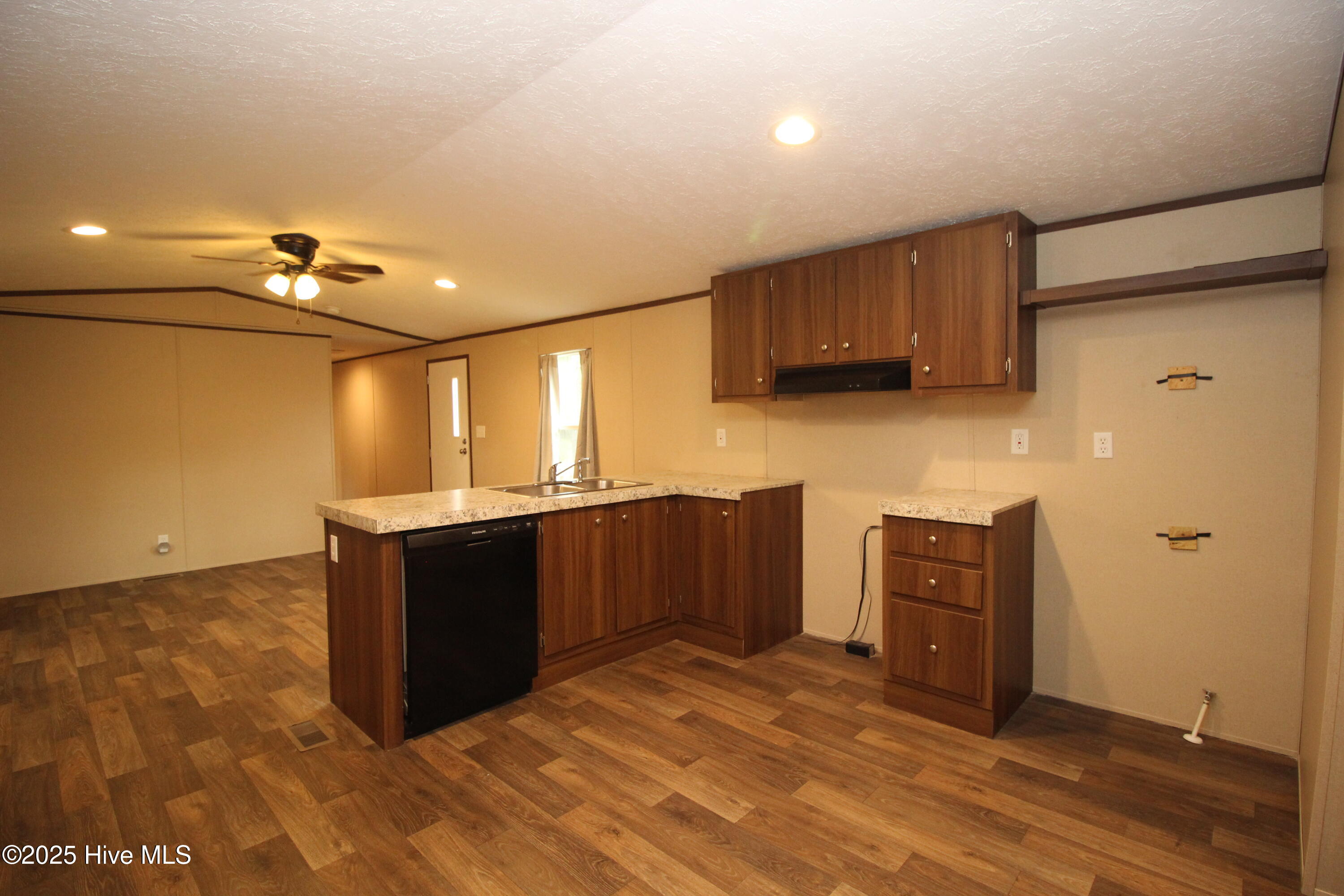 451 Stanley Road Calabash, NC 28467 - Photo 7 of 35 Kitchen