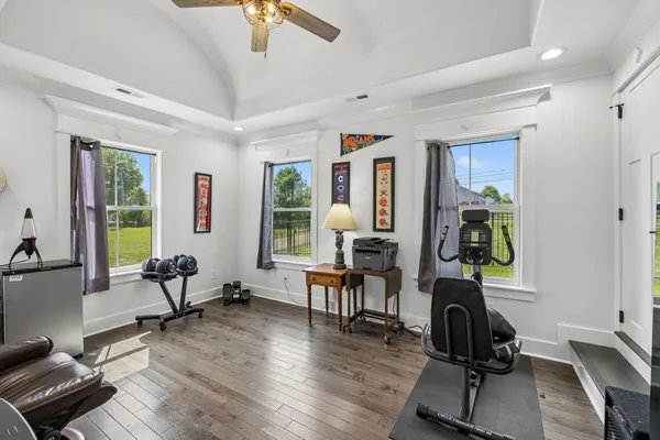 $874,900 | 2104 Williamsport Pike, Columbia, TN 38401
