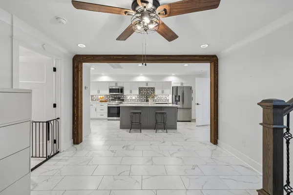 $874,900 | 2104 Williamsport Pike, Columbia, TN 38401