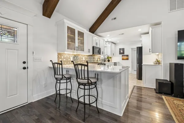 $874,900 | 2104 Williamsport Pike, Columbia, TN 38401