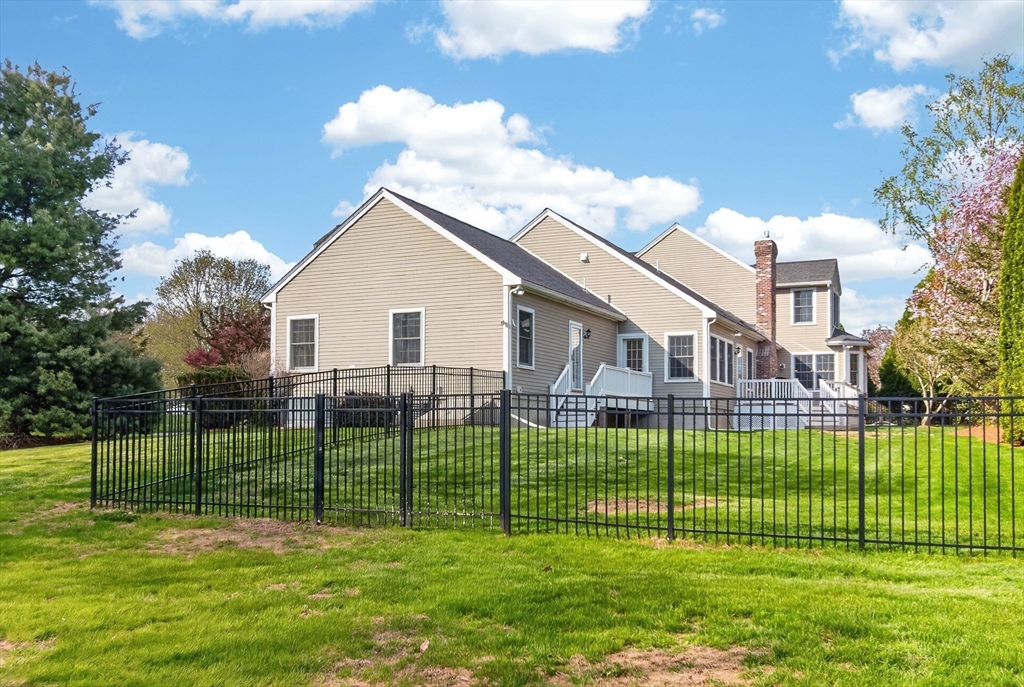2 Bartlett Road Westford, MA 01886 - Photo 36 of 42