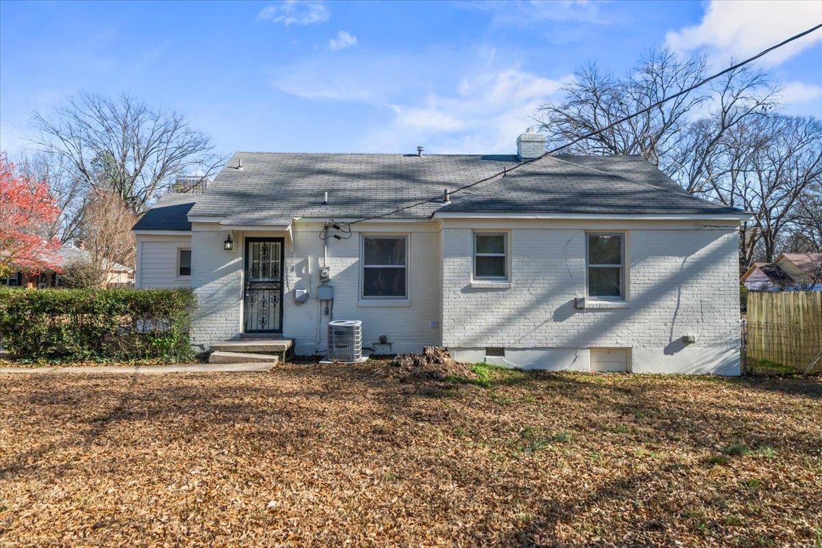 753 Ivy Road Memphis, TN 38117 - Photo 23 of 25 a view of a house with a yard